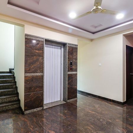 Capital O N R Residency Hotell Yelahanka Eksteriør bilde